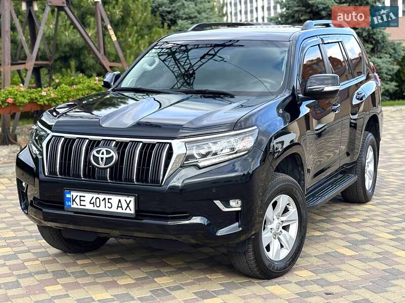 Toyota Land cruiser prado (2018)