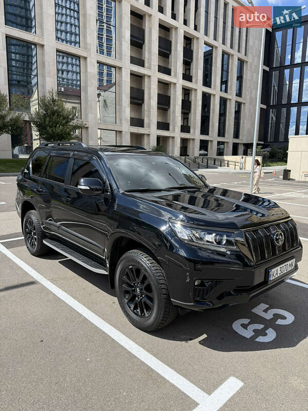 Toyota Land cruiser prado (2020)