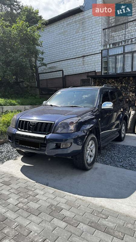 Toyota Land cruiser prado (2005)