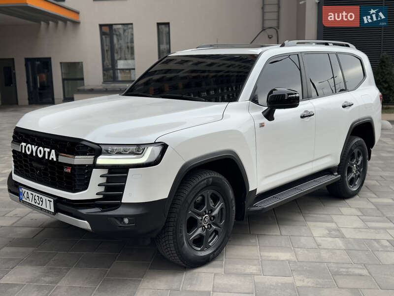 Toyota Land cruiser (2021)