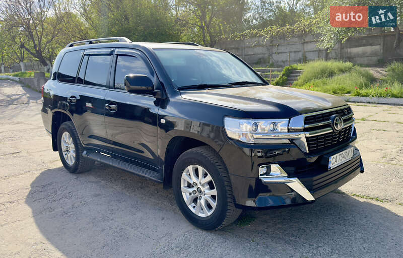 Toyota Land cruiser (2008)