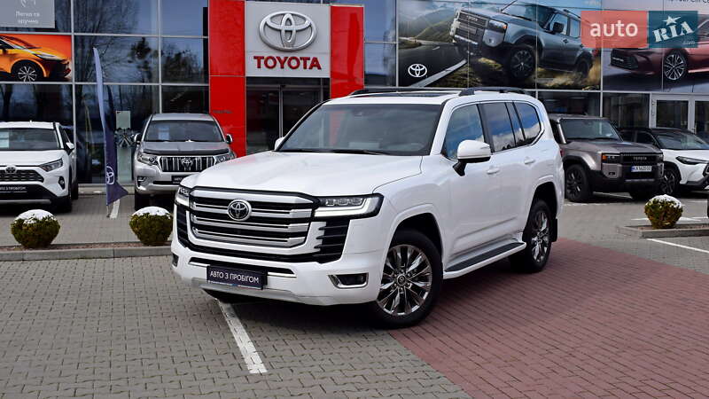 Toyota Land cruiser (2023)