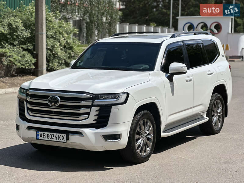 Toyota Land cruiser (2021)