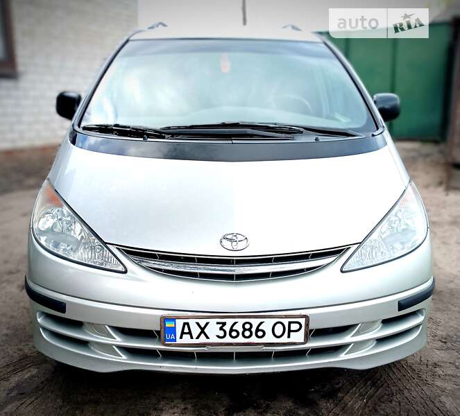 Toyota Previa (2000)