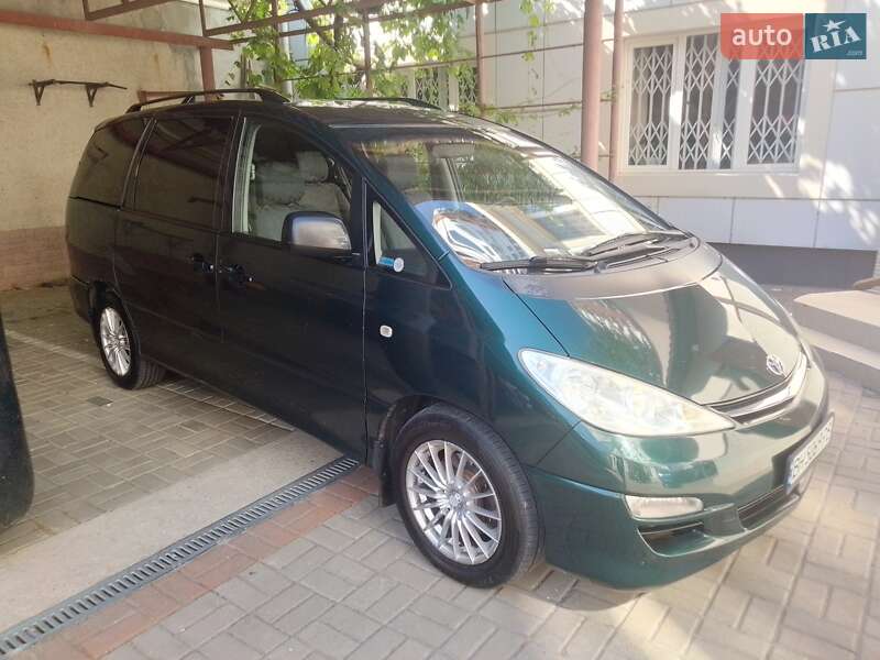 Toyota Previa (2003)
