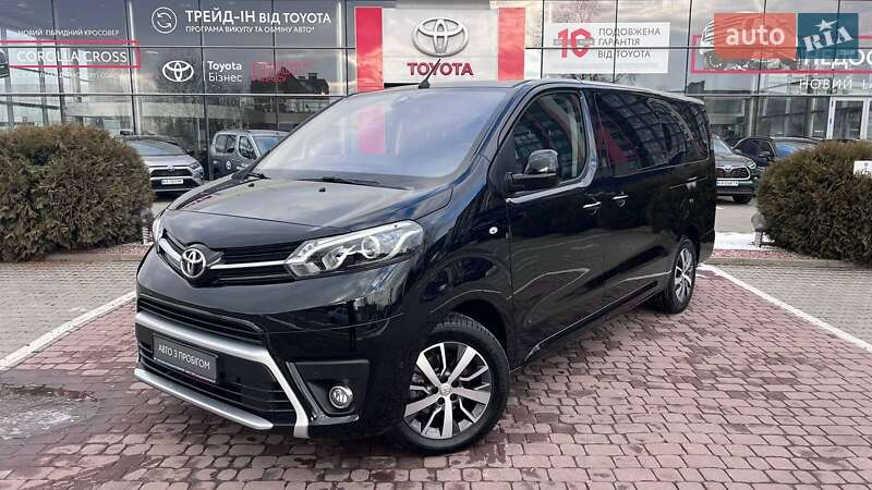 Toyota Proace (2023)