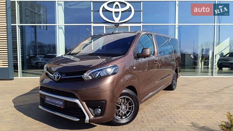 Toyota Proace (2022)
