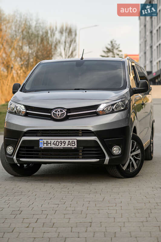 Toyota Proace (2019)