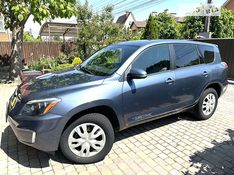 Toyota Rav4 ev (2013)
