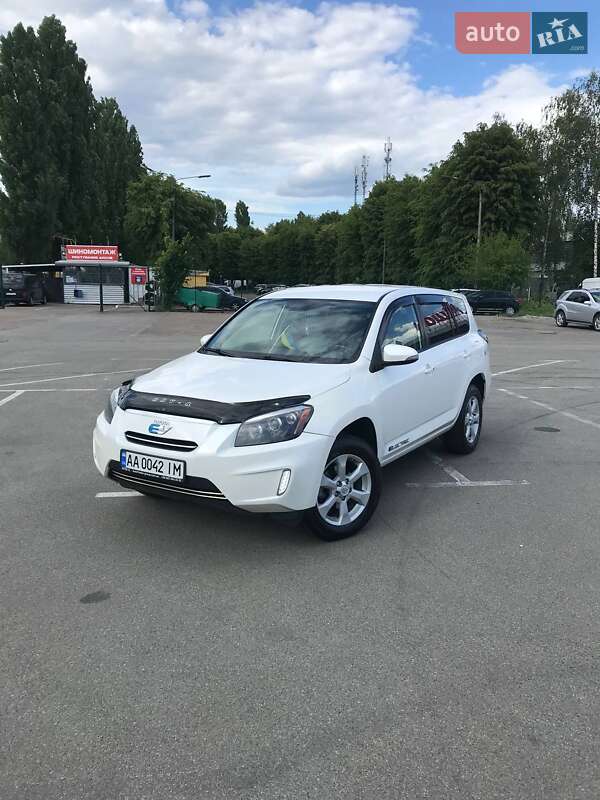 Toyota Rav4 ev (2012)