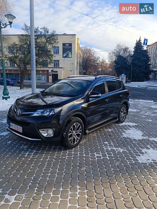 Toyota Rav4 (2013)