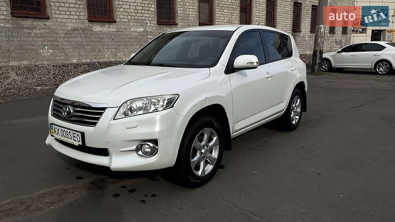 Toyota Rav4 (2010)