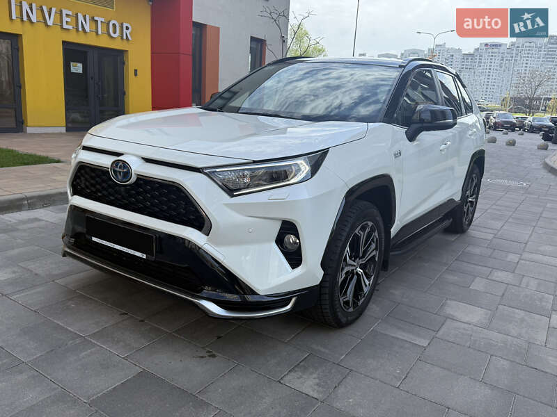 Toyota Rav4 (2021)