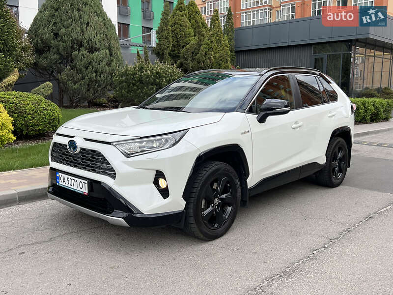 Toyota Rav4 (2021)