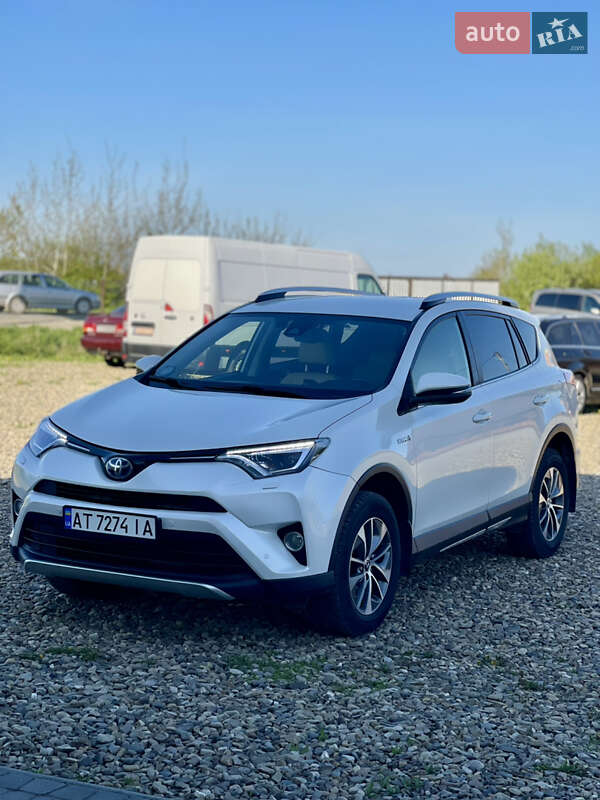 Toyota Rav4 (2016)