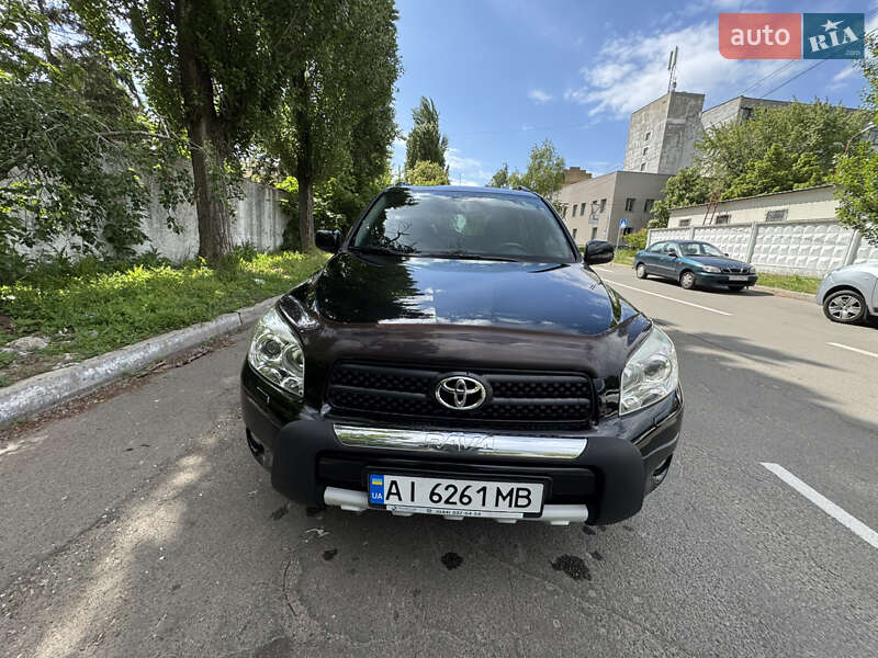 Toyota Rav4 (2007)