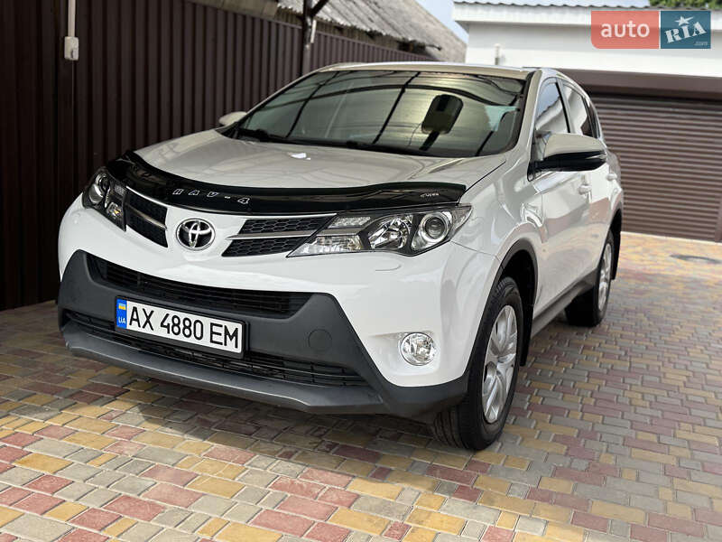 Toyota Rav4 (2013)