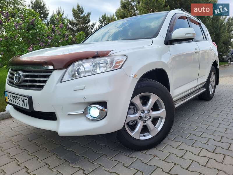 Toyota Rav4 (2010)