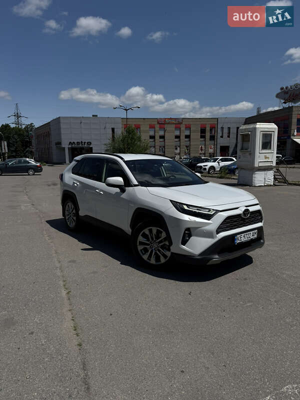 Toyota Rav4 (2023)