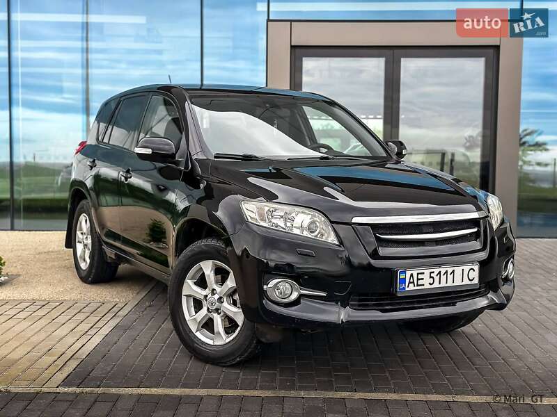 Toyota Rav4 (2011)