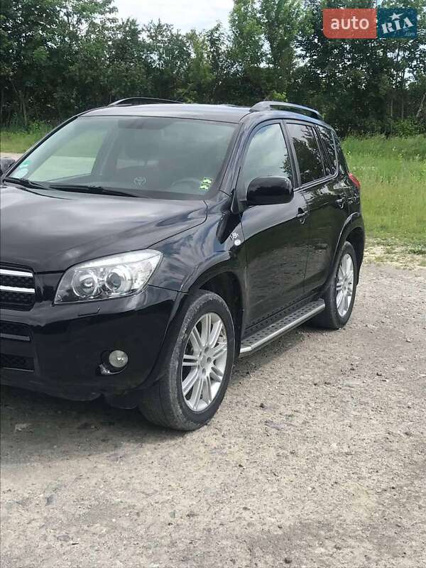 Toyota Rav4 (2008)