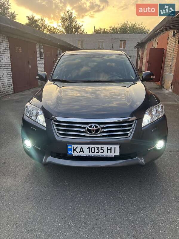 Toyota Rav4 (2012)