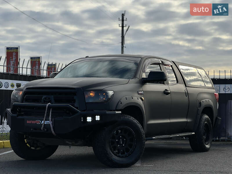 Toyota Tundra (2013)