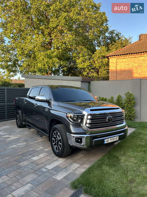 Toyota Tundra (2019)