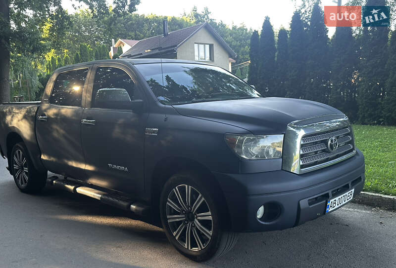 Toyota Tundra (2007)