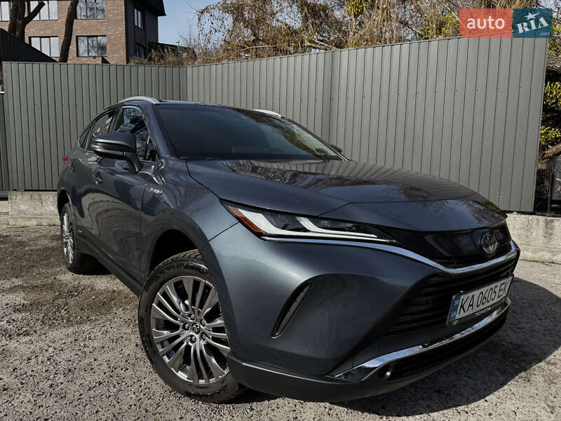 Toyota Venza (2021)