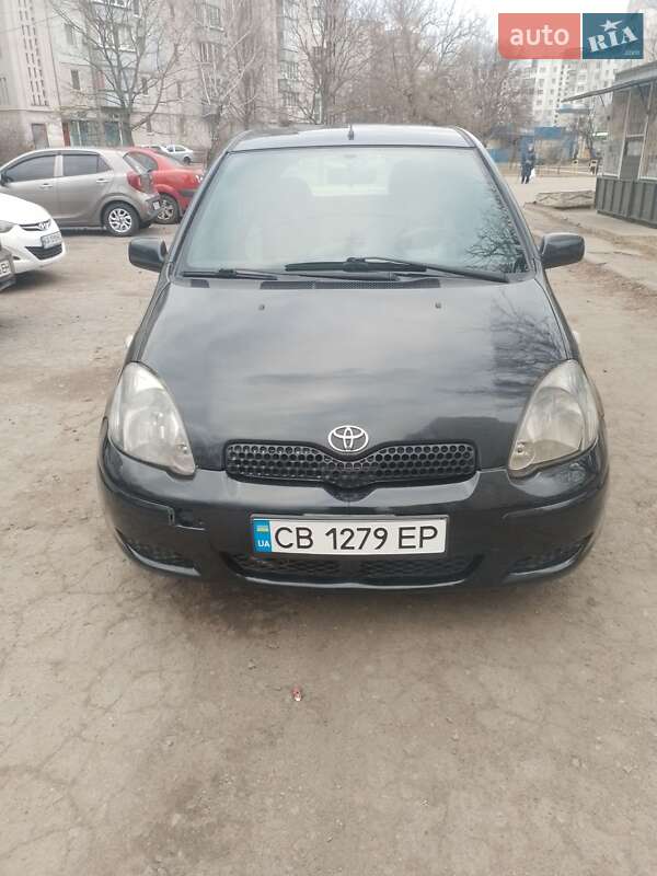 Toyota Yaris (2002)