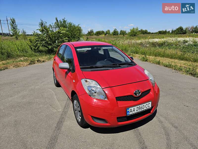 Toyota Yaris (2009)