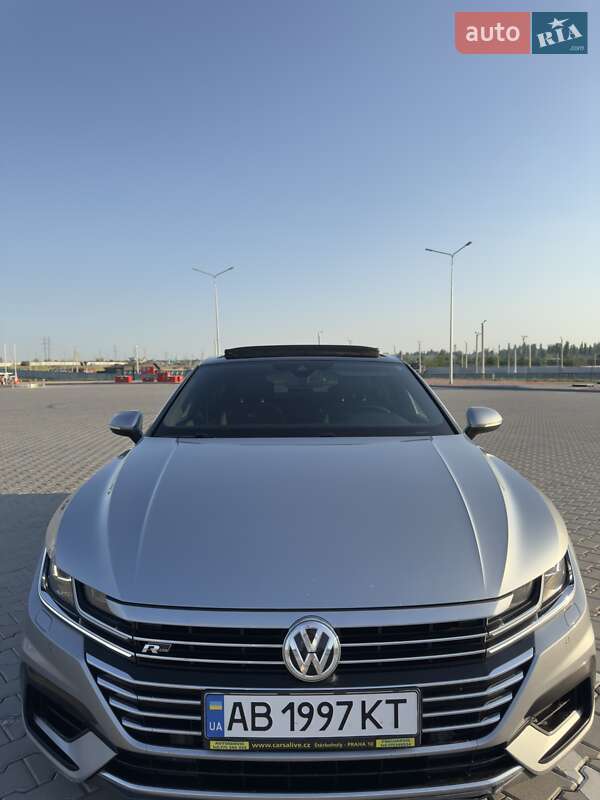 Volkswagen Arteon (2017)