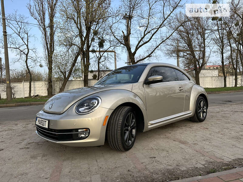 Volkswagen Beetle (2012)