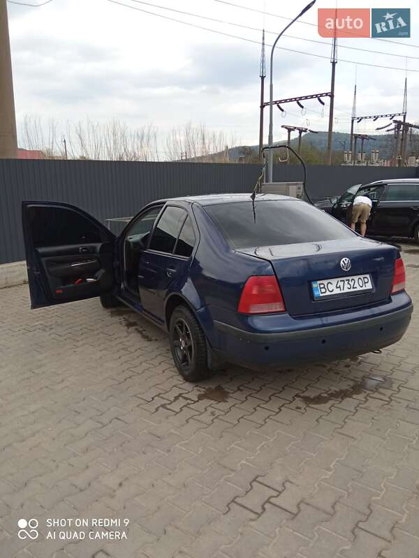 Volkswagen Bora (2003)