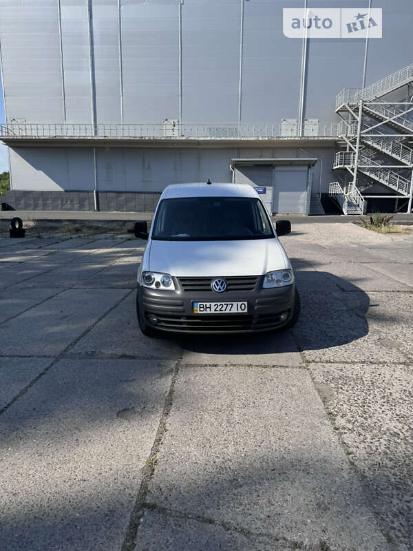 Volkswagen Caddy (2009)