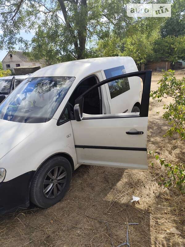 Volkswagen Caddy (2005)