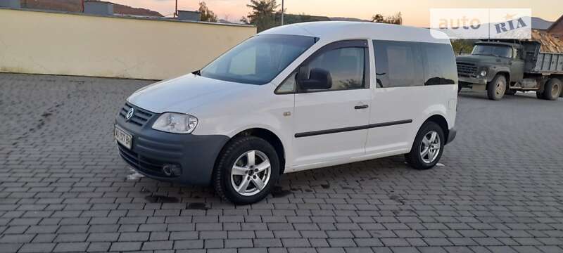 Volkswagen Caddy (2006)