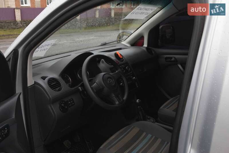 Volkswagen Caddy (2011)