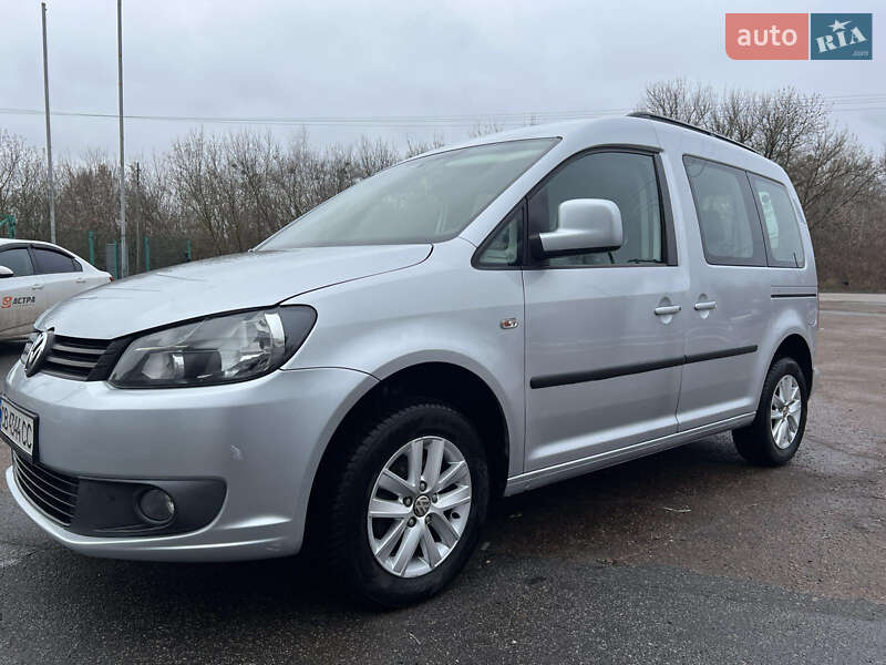 Volkswagen Caddy (2011)