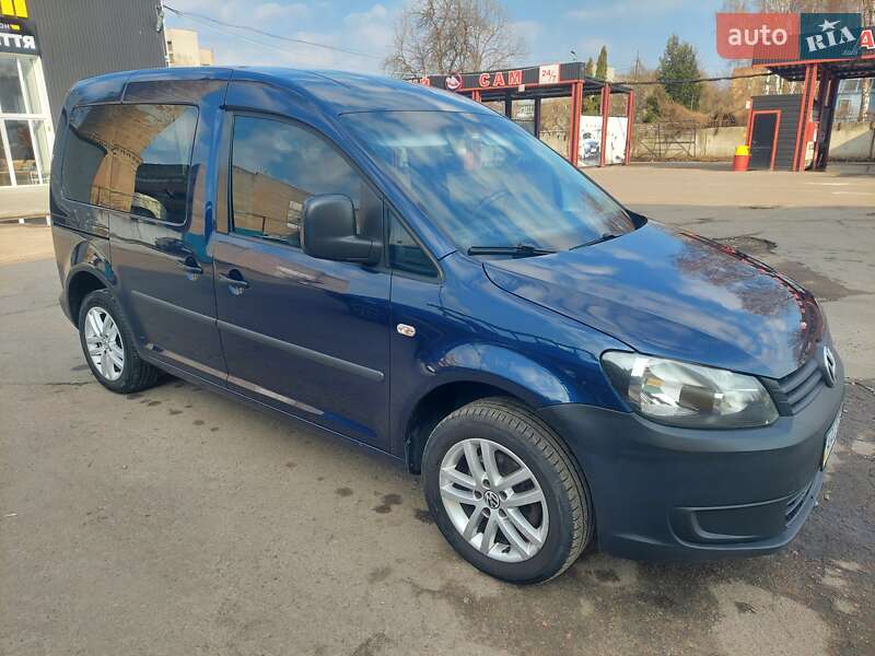 Volkswagen Caddy (2011)