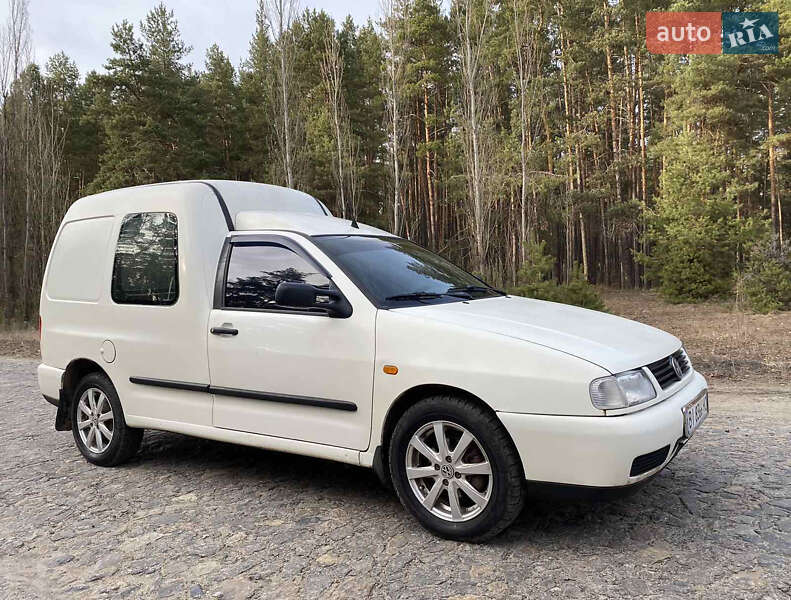 Volkswagen Caddy (2002)