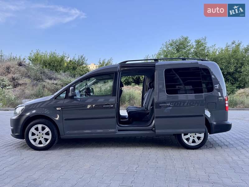 Volkswagen Caddy (2011)