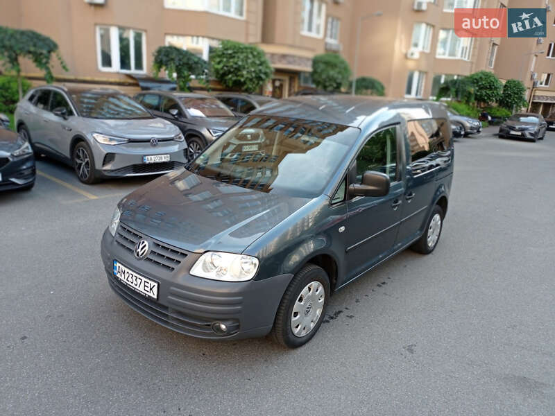 Volkswagen Caddy (2005)