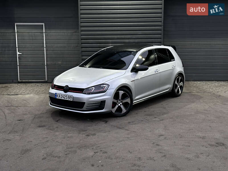 Volkswagen Golf gti (2014)