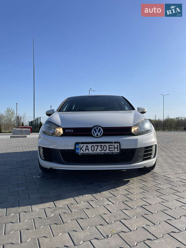 Volkswagen Golf gti (2010)