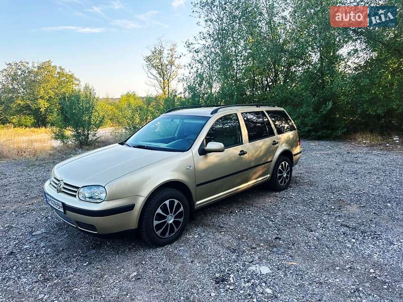 Volkswagen Golf variant (2002)