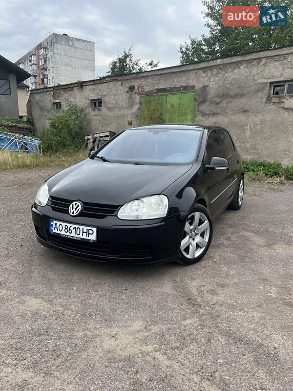 Volkswagen Golf (2006)