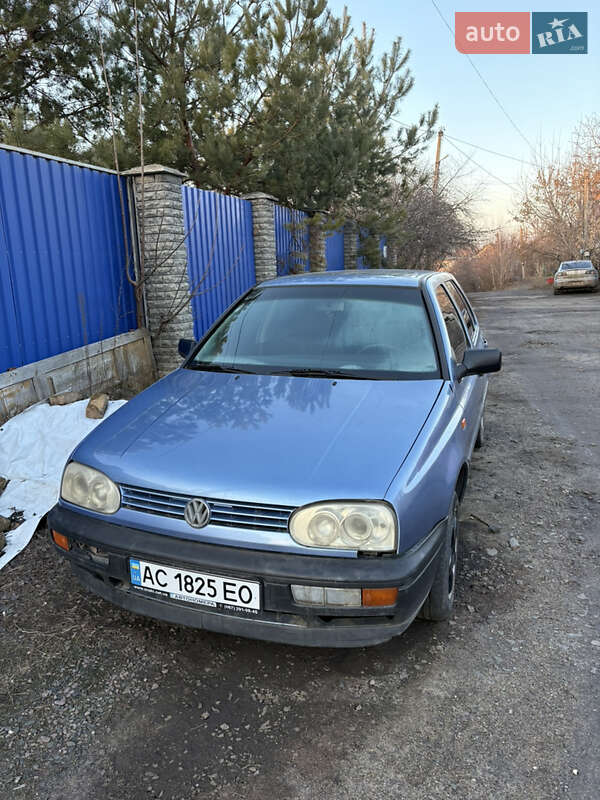Volkswagen Golf (1993)