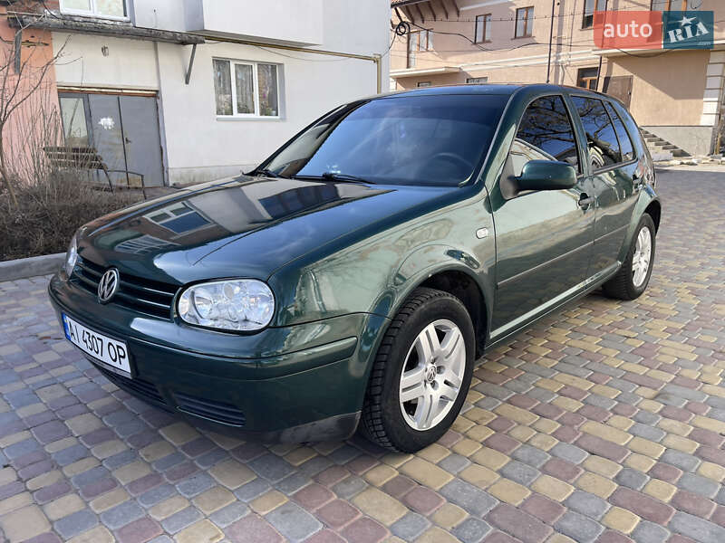 Volkswagen Golf (1999)